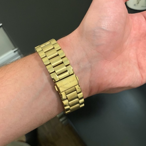 Michael Kors Bradshaw Gold-Tone Watch - Picture 5 of 5